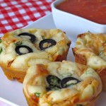 Pepperoni Pizza Muffins